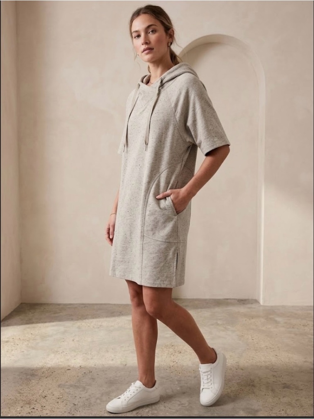 Athleta Heathered Cream Short-Sleeve Hooded Swim Coverup